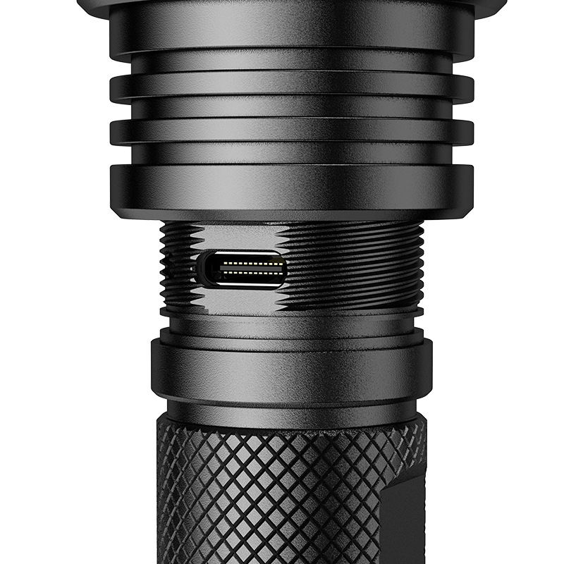 神火C8-P戶外家用強(qiáng)光7W手電筒圖片2