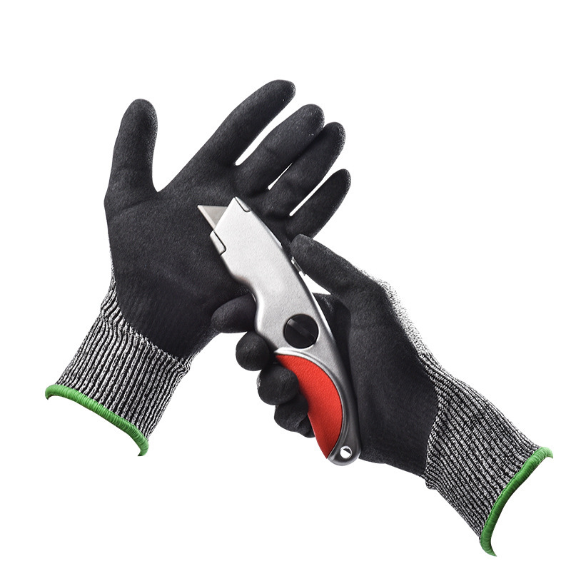 多給力WG-777C耐磨抗油三級防割手套