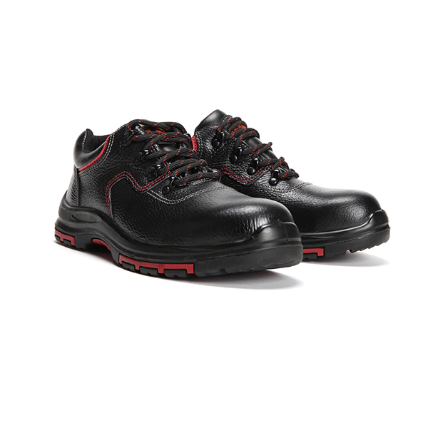 華信吉豹X7110S低幫防砸防穿刺防靜電防滑耐磨耐油安全鞋