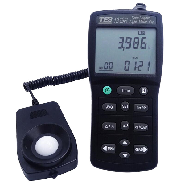 臺灣泰仕TES-1339R專業(yè)級照度計