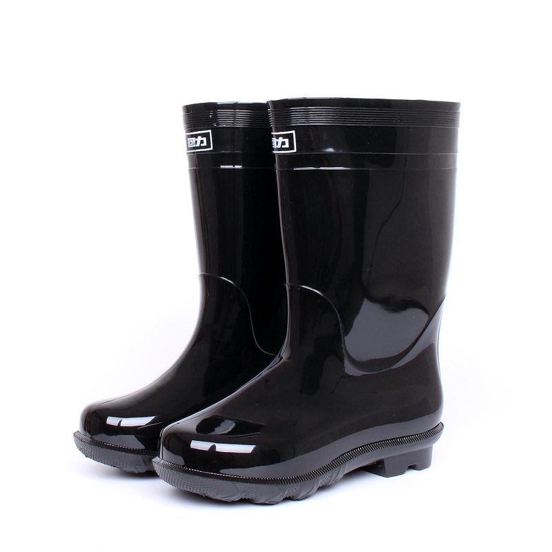 回力838黑色PVC中筒雨靴