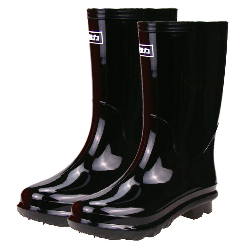 回力818防滑防水中筒雨靴