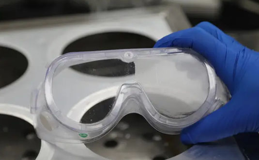 護目鏡怎樣防止起霧