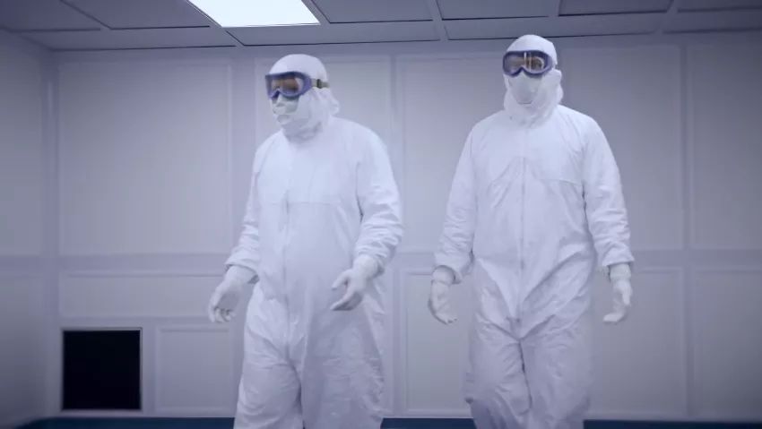 潔凈室防護服一次性的好還是重復使用的好4