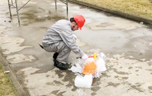 工業(yè)安全帽怎么選 安全帽的硬度越高越安全嗎圖片4