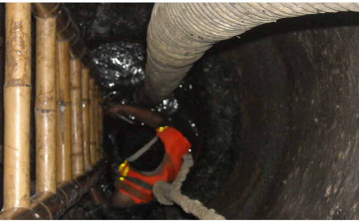 清理污水池用哪種防護服好