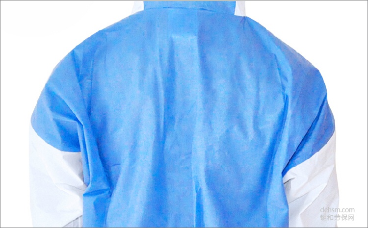 3M4535白色帶帽連體防護(hù)服背部透氣性好