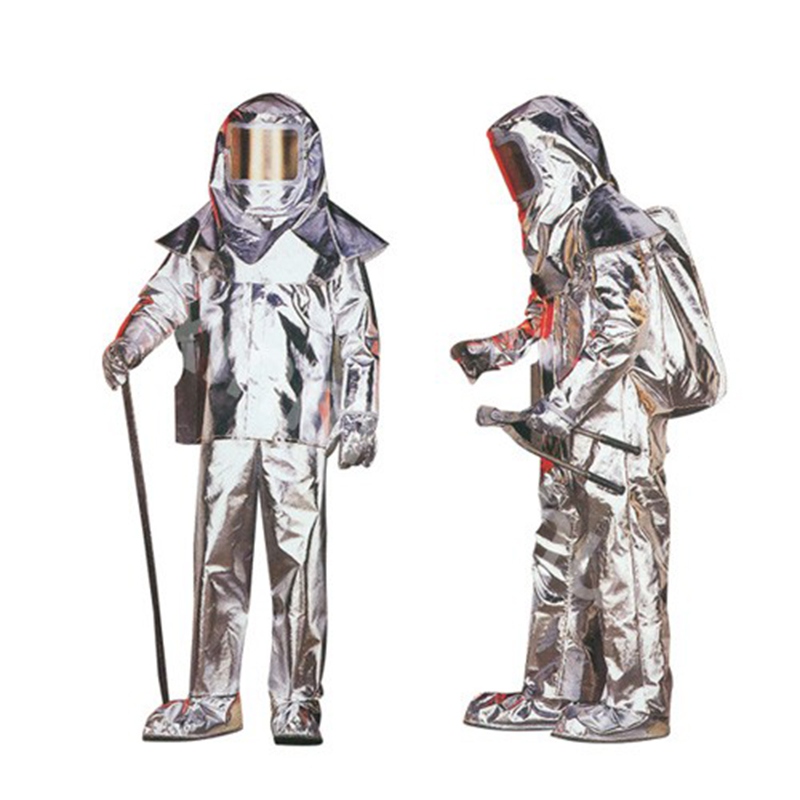 雷克蘭300接近式分體隔熱服圖1